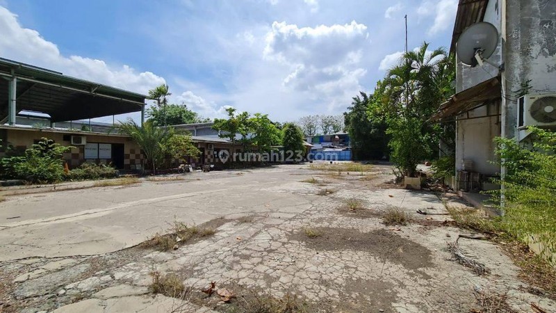 Sebuah pabrik Garmen di Rawa Buaya, Jakarta Barat, Dijual di toko online dengan harga 17M. (Dok. rumah123.com)