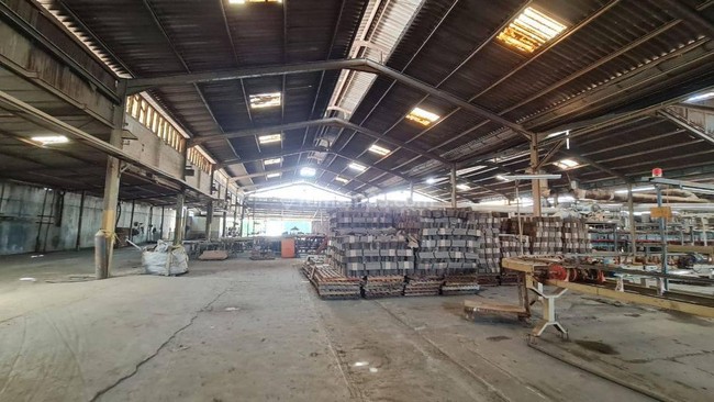 Indeks Stok-Produksi Industri Naik Tapi Tenaga Kerja Turun, Tanda Apa?