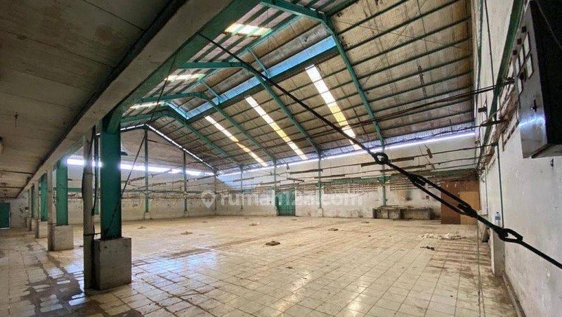 Sebuah pabrik Garmen di Rawa Buaya, Jakarta Barat, Dijual di toko online dengan harga 17M. (Dok. rumah123.com)