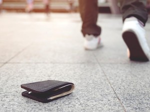 Cerita di Balik Akun Info Kehilangan UMS, dari Temuan STNK-Uang Sekresek