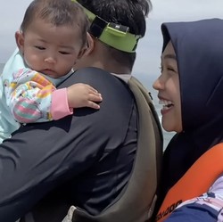 Bayi Naik Jetski Berisiko Kena Shaken Baby Syndrome, Apa Itu?