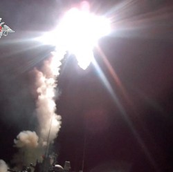 Perang Eropa Menggila! Ukraina Dibom 100 Drone-Rudal Hipersonik Putin