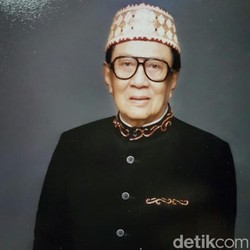 Pernah Hidup Susah, Ini Kisah Teddy Thohir Ayah 2 Triliuner