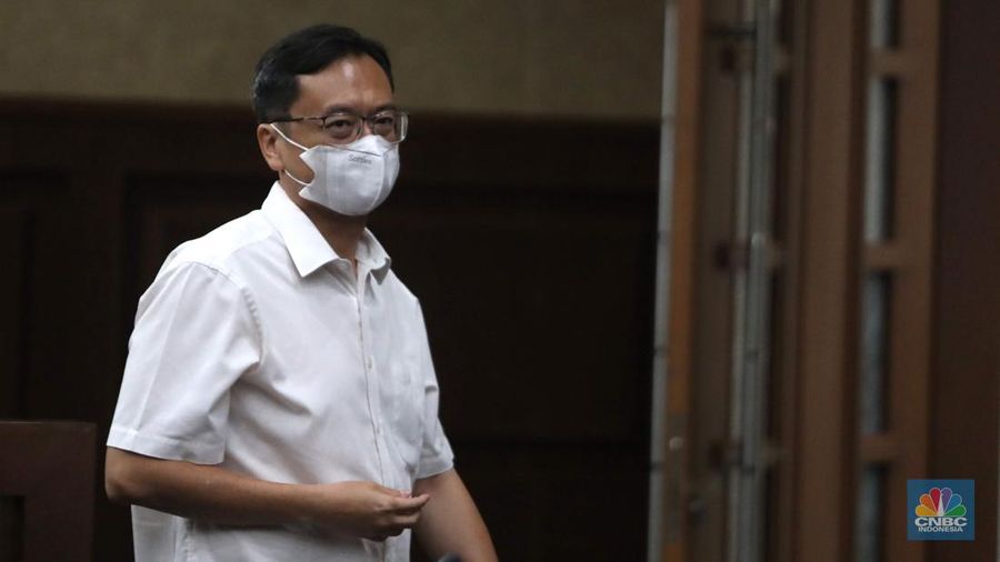 Direktur PT Hanson International Tbk Benny Tjokrosaputro saat menjalani sidang putusan kasus korupsi ASABRI di PN Pusat, Jakarta, Kamis, (12/1/2023). (CNBC Indonesia/ Muhammad Sabki)