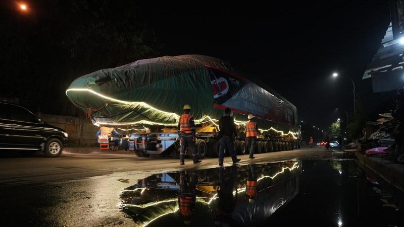 \Empat rangkaian EMU proyek KCJB telah tiba di Indonesia pada 25 Desember 2022 lalu. Saat ini rangkaian EMU tersebut sudah berada di PLB Cakung. (Dok. KCIC)