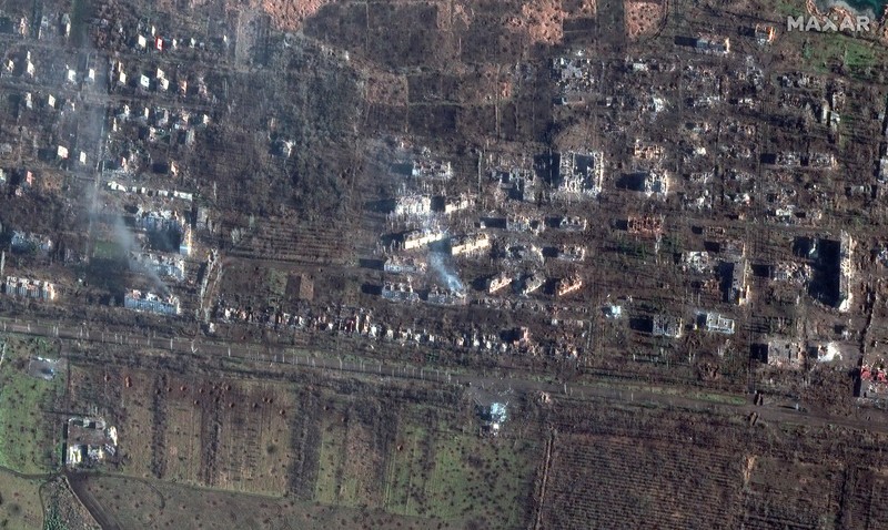 Gambar dari Satelit, kondisi sesudah serangan rudal Rusia di sekitar kota Bakhmut, Ukraina. (Twitter @Maxar)