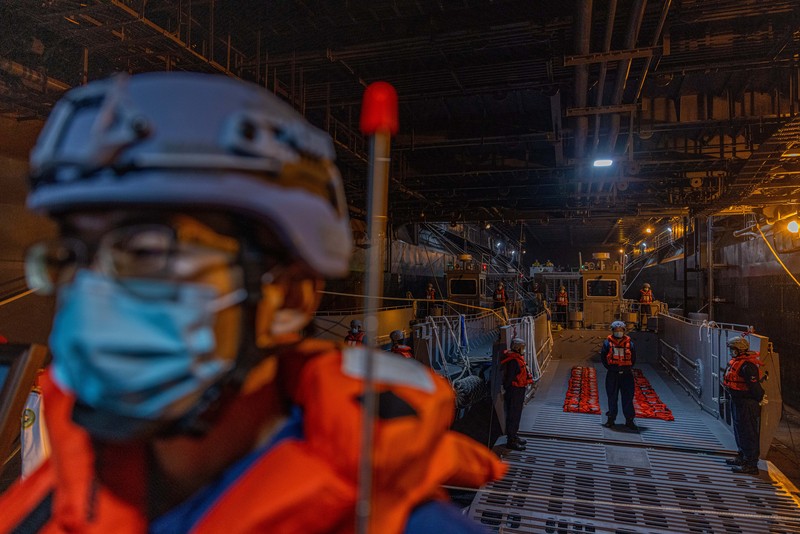 Angkatan bersenjata Taiwan mengadakan latihan rutin selama dua hari untuk menunjukkan kesiapan tempur menjelang liburan Tahun Baru Imlek di pangkalan militer pada 12 Januari 2023 di Kaohsiung, Taiwan. Pulau Taiwan yang memiliki pemerintahan sendiri terus mengadakan latihan pertahanan, karena ketegangan tetap tinggi di selat Taiwan. (Photo by Annabelle Chih/Getty Images)