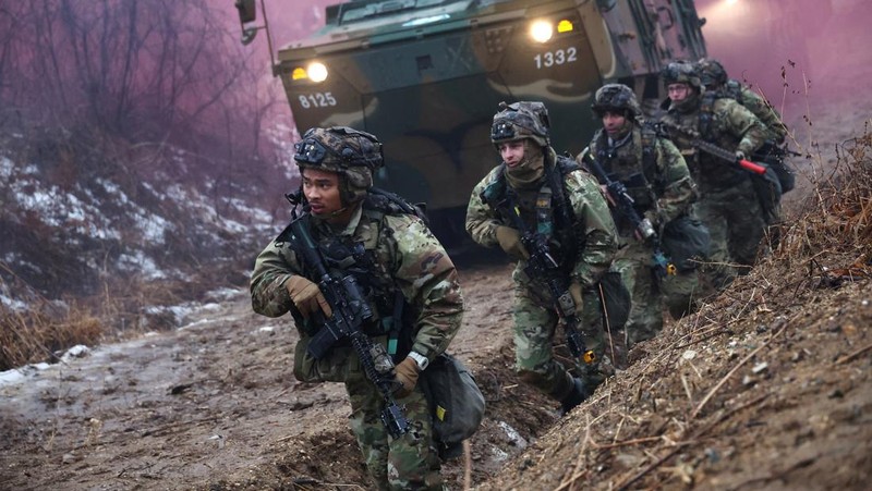 Tentara Korsel-AS gelar latihan militer gabungan dekat perbatasan Korea Utara. (Getty Images/Chung Sung-Jun)