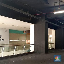 Alarm Bahaya, Mal Sepi Bak Kuburan dan Restoran Bertumbangan
