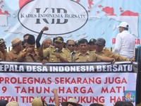 Jabatan Kepala Desa Ditambah Jadi 9 Tahun, Segini Gajinya!