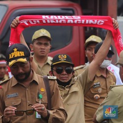 Ngelus Dada! Kades Minta Naik Gaji Sampai Jabatan 16 Tahun