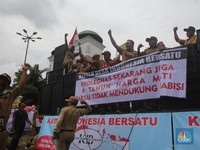 Kepala Desa Bisa Jabat 9 Tahun, DPR: Hilangkan Trauma!