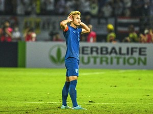Theerathon Bunmathan Sudah Tua, Enggan Main di Piala AFF Lagi