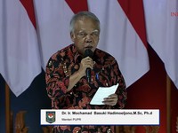 Menteri PUPR Bawa Semua Dirjen & Istri ke KPK, Ada Apa?