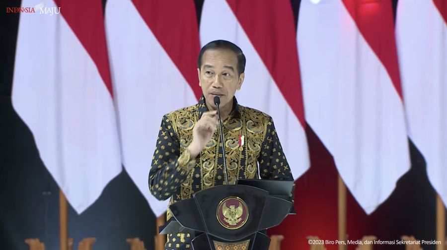 Presiden Jokowi Resmikan Pembukaan Rakornas Kepala Daerah dan Forum Komunikasi Pimpinan Daerah se-Indonesia Tahun 2023, SICC Sentul, Kabupaten Bogor, 17 Januari 2023. (Tangkapan Layar Youtube Sekretariat Presiden)
