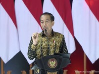 Ada yang Bisik-bisik soal Tarif PDAM Naik, Jokowi: Hati-hati