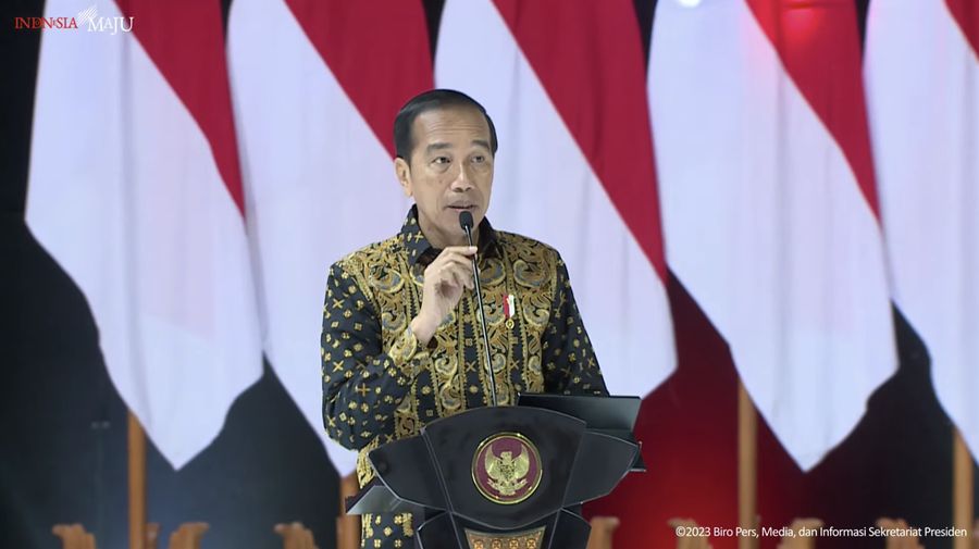 Presiden Jokowi Resmikan Pembukaan Rakornas Kepala Daerah dan Forum Komunikasi Pimpinan Daerah se-Indonesia Tahun 2023, SICC Sentul, Kabupaten Bogor, 17 Januari 2023. (Tangkapan Layar Youtube Sekretariat Presiden)