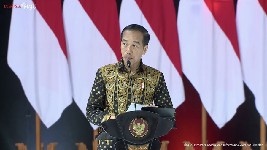 Presiden Jokowi Resmikan Pembukaan Rakornas Kepala Daerah dan Forum Komunikasi Pimpinan Daerah se-Indonesia Tahun 2023, SICC Sentul, Kabupaten Bogor, 17 Januari 2023. (Tangkapan Layar Youtube Sekretariat Presiden)