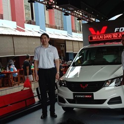 Dukung Pertumbuhan Dunia Usaha, Wuling Luncurkan Formo Max