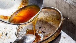 Video: Inovasi Minyak Goreng Bekas Jadi Biodiesel-Bahan Bakar Pesawat