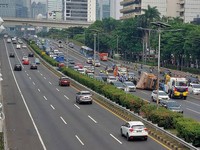 Gaji Warga Jatabek Bisa Tekor-Tarif Tol Naik Berjamaah, Ini Daftarnya