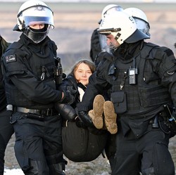 Jerman Panas karena Batu Bara, Greta Thunberg Ditahan Polisi