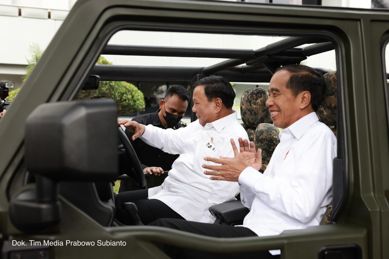 Presiden RI Joko Widodo bersama Menteri Pertahanan Prabowo Subianto telah resmi memberikan nama 