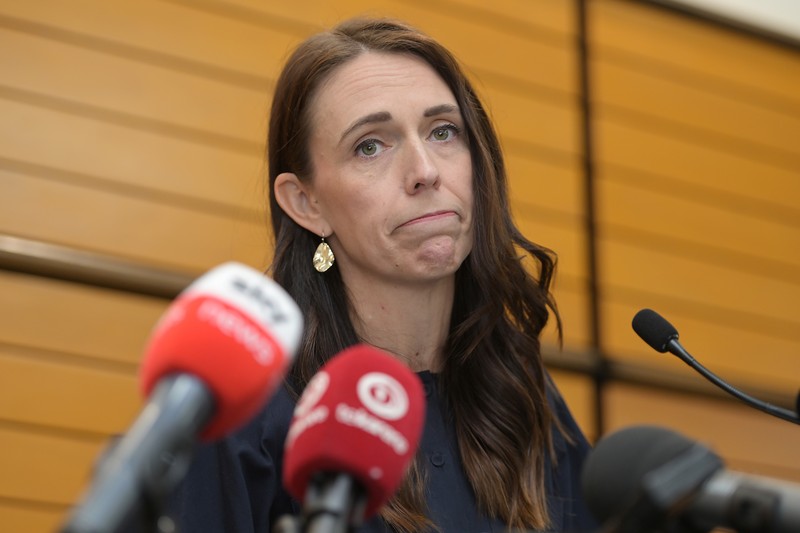 1457516996 NAPIER, NEW ZEALAND - JANUARY 19: Clarke Gayford looks on as Prime Minister Jacinda Ardern announces her resignation at the War Memorial Centre on January 19, 2023 in Napier, New Zealand. (Photo by Kerry Marshall/Getty Images)