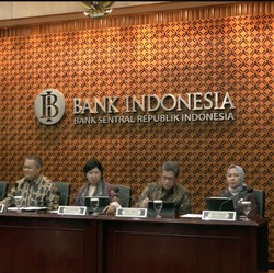 Bos BI Minta Bank Tak Buru-buru Naikkan Bunga Kredit