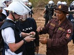 Jangan Kaget! Tetangga RI Terjun 'Halau' Rusia di Ukraina