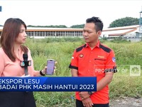 Video: Badai PHK Industri Padat Karya Penyuplai Sepatu