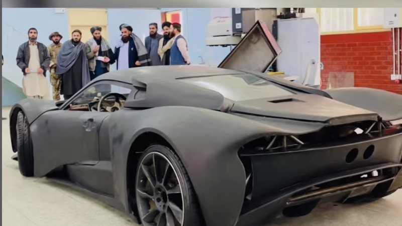 Inilah mobil sport buatan Taliban. (instagram @ENTOP)