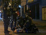 Potret Chaos di Peru, Jalanan Berubah jadi Medan 'Perang'