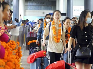 Kemenparekraf Patok Target Kunjungan 1 Juta Turis China 2024