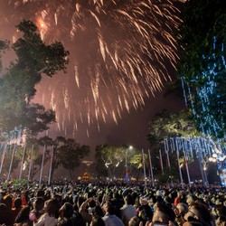 Mencekam! Perayaan Imlek Berdarah, 10 Orang Tewas Ditembak!