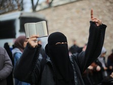 Dunia Kutuk Pembakaran Al-Qur'an di Swedia, Arab Hingga Iran