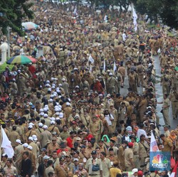 Ramai-ramai Mau Jadi Kades 9 Tahun, Emang Gajinya Gede?