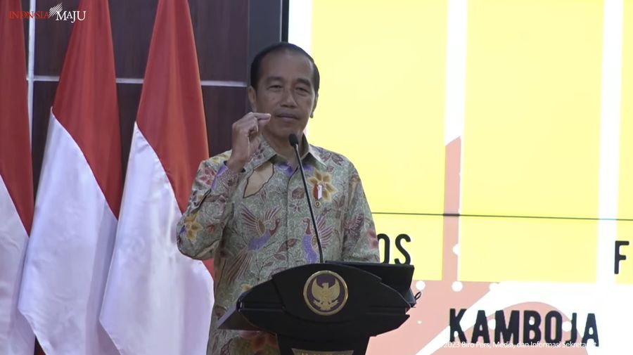 Presiden Jokowi Menghadiri Pembukaan Rakernas Program Pembangunan Keluarga, Kependudukan dan Keluarga Berencana (Banggakencana) dan Penurunan Stunting, Auditorium BKKBN Halim PK Jakarta Timur, 25 Januari 2023. (Tangkapan Layar Youtube Sekretariat Presiden)