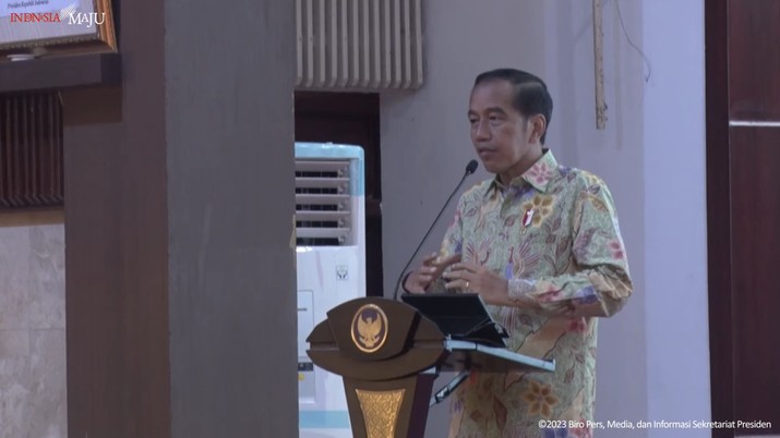 Presiden Jokowi Menghadiri Pembukaan Rakernas Program Pembangunan Keluarga, Kependudukan dan Keluarga Berencana (Banggakencana) dan Penurunan Stunting, Auditorium BKKBN Halim PK Jakarta Timur, 25 Januari 2023. Presiden Jokowi Menghadiri Pembukaan Rakernas Program Pembangunan Keluarga, Kependudukan dan Keluarga Berencana (Banggakencana) dan Penurunan Stunting, Auditorium BKKBN Halim PK Jakarta Timur, 25 Januari 2023. (Tangkapan Layar Youtube Sekretariat Presiden)