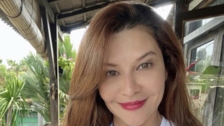 Keseruan Tamara Bleszynski Saat Belanja ke Pasar Hingga Makan di kafe Keseruan Tamara Bleszynski Saat Belanja ke Pasar Hingga Makan di kafe