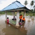 Banjir Dahsyat Terjang Tetangga RI, Ribuan Orang Mengungsi