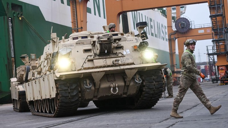 Tank Challenger 2 Inggris. (Getty Images/Finnbarr Webster)
