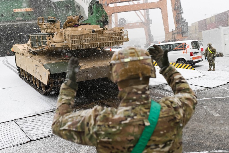 Tank Challenger 2 Inggris. (Getty Images/Finnbarr Webster) Tank Challenger 2 Inggris. (Getty Images/Finnbarr Webster)