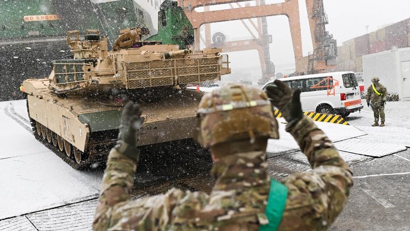 Tank Challenger 2 Inggris. (Getty Images/Finnbarr Webster)