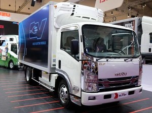 Mau Ada Insentif, Produsen Ogah Buru-buru Jual Truk Listrik di Indonesia