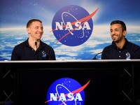 Cerita Astronot Arab dan Bulan Ramadan di Luar Angkasa
