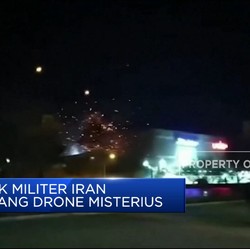 Video: Pabrik Militer Iran Diserang Drone, Siapa Pelakunya?