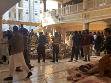 Sadis! Masjid Dibom saat Sholat Ashar, 87 Tewas