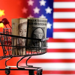 China Gencar Perang Lawan Dolar AS, Dunia Makin Butuh Yuan