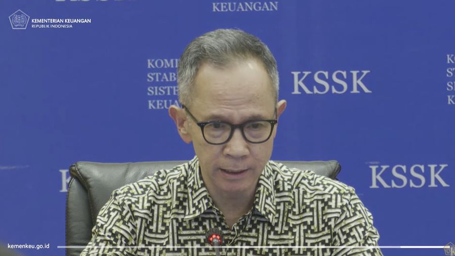 Ketua OJK Mahendra Siregar dalam Acara Konferensi Pers: Hasil Rapat Berkala I KSSK 2023 (Tangkapan Layar Youtube Kementerian Keuangan RI)